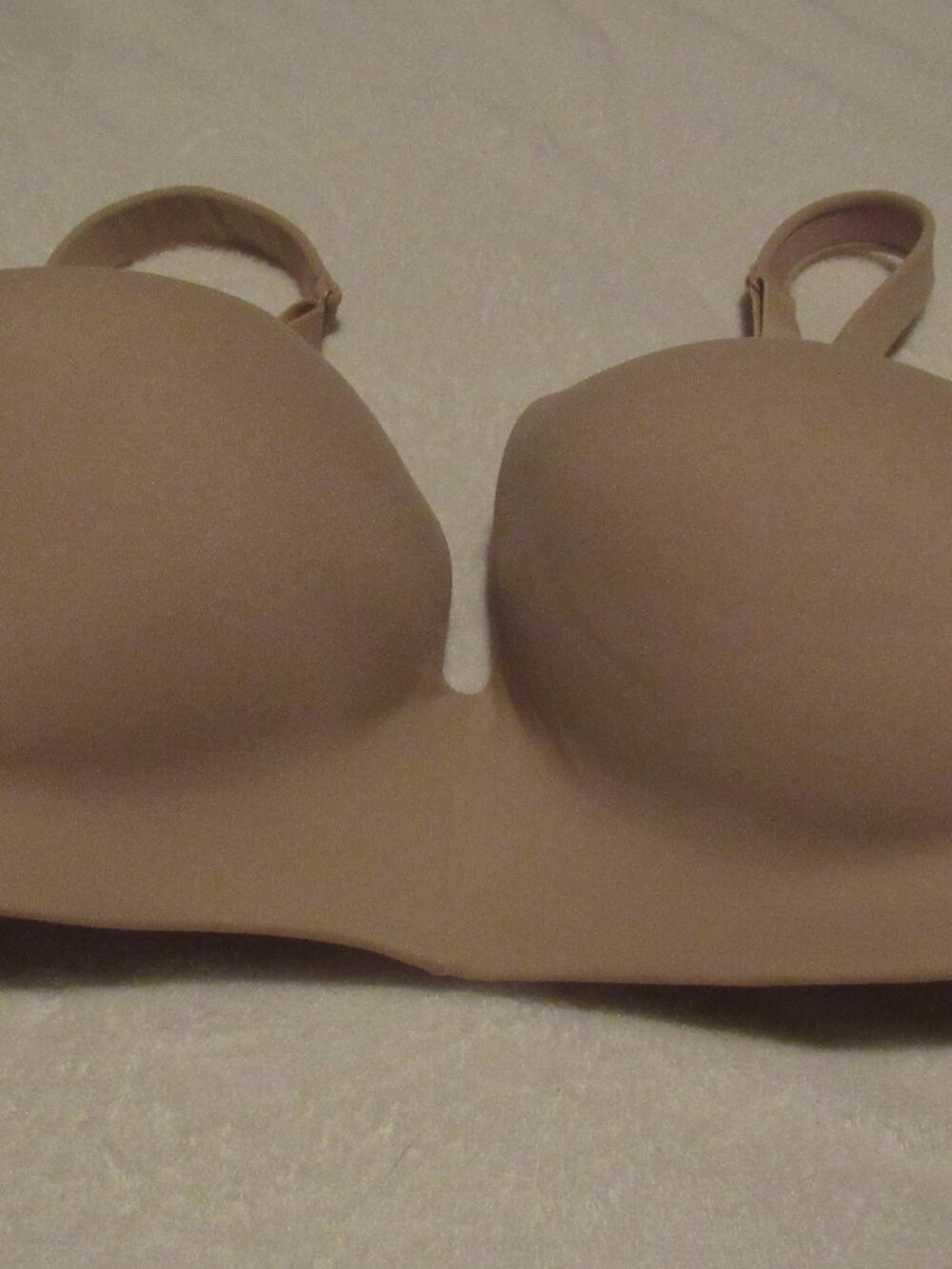 Cacique Beige Lightly Lined T-Shirt No Wire Bra Beige 36DDD USED
